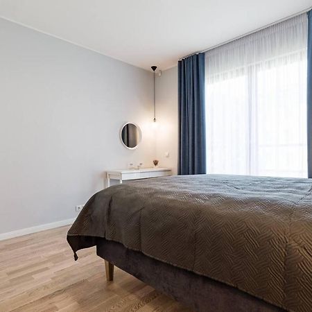 Central Apartments, Quiet With Free Parking And Ac. تالين المظهر الخارجي الصورة