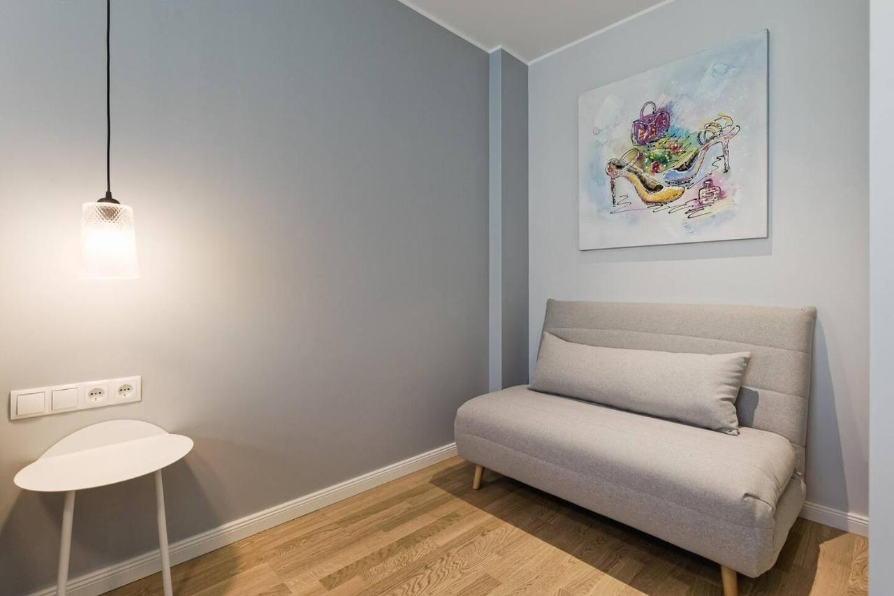 Central Apartments, Quiet With Free Parking And Ac. تالين المظهر الخارجي الصورة