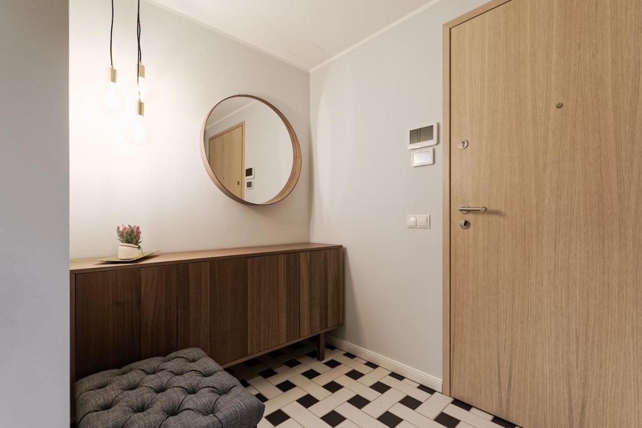 Central Apartments, Quiet With Free Parking And Ac. تالين المظهر الخارجي الصورة