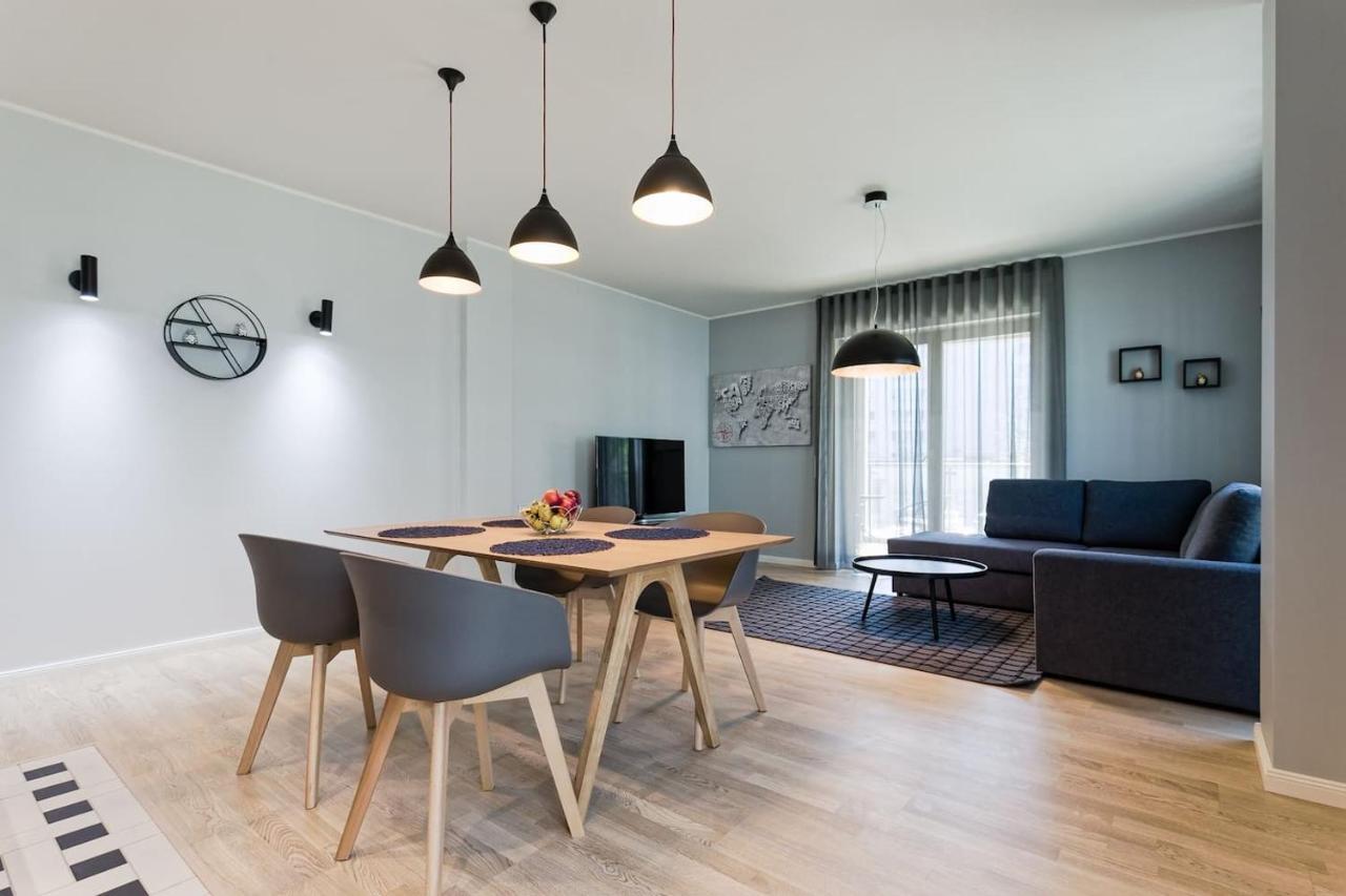 Central Apartments, Quiet With Free Parking And Ac. تالين المظهر الخارجي الصورة
